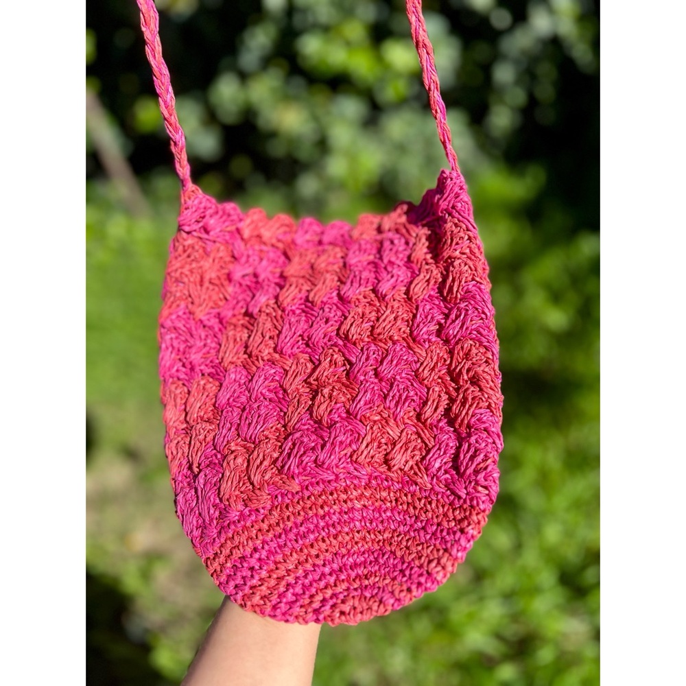 UrbanOutfitters UO fuschia and orange Bermuda bucket crossbody bag - Picture 3 of 11